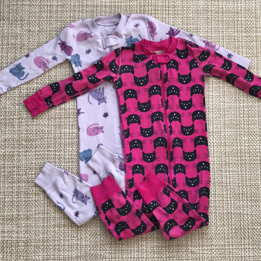 Hanna Andersson "Cats" Jammies Bundle (size 90)